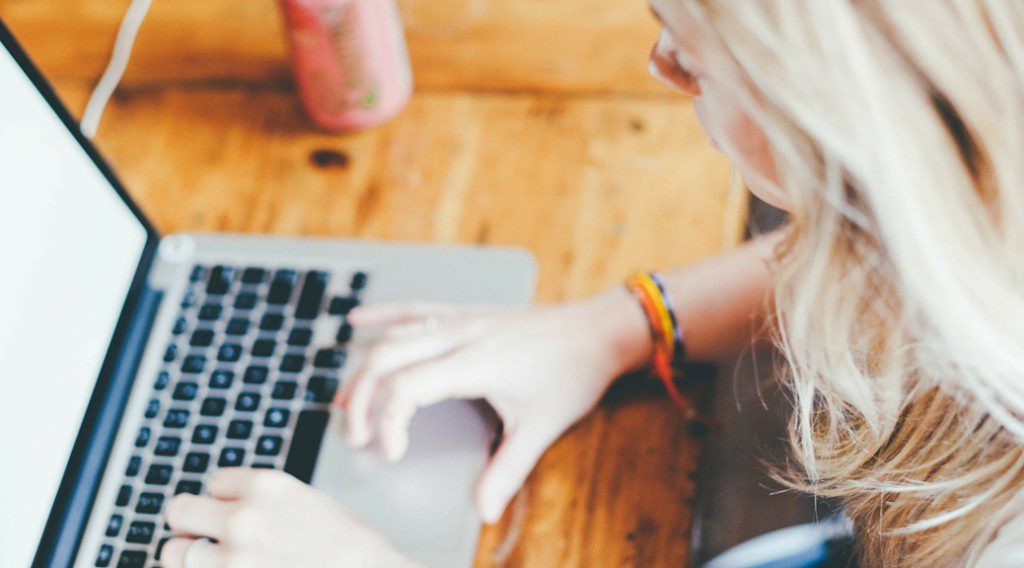 Online Holiday Shopping